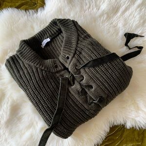 Rails Knotted Sweater with Velvet tie